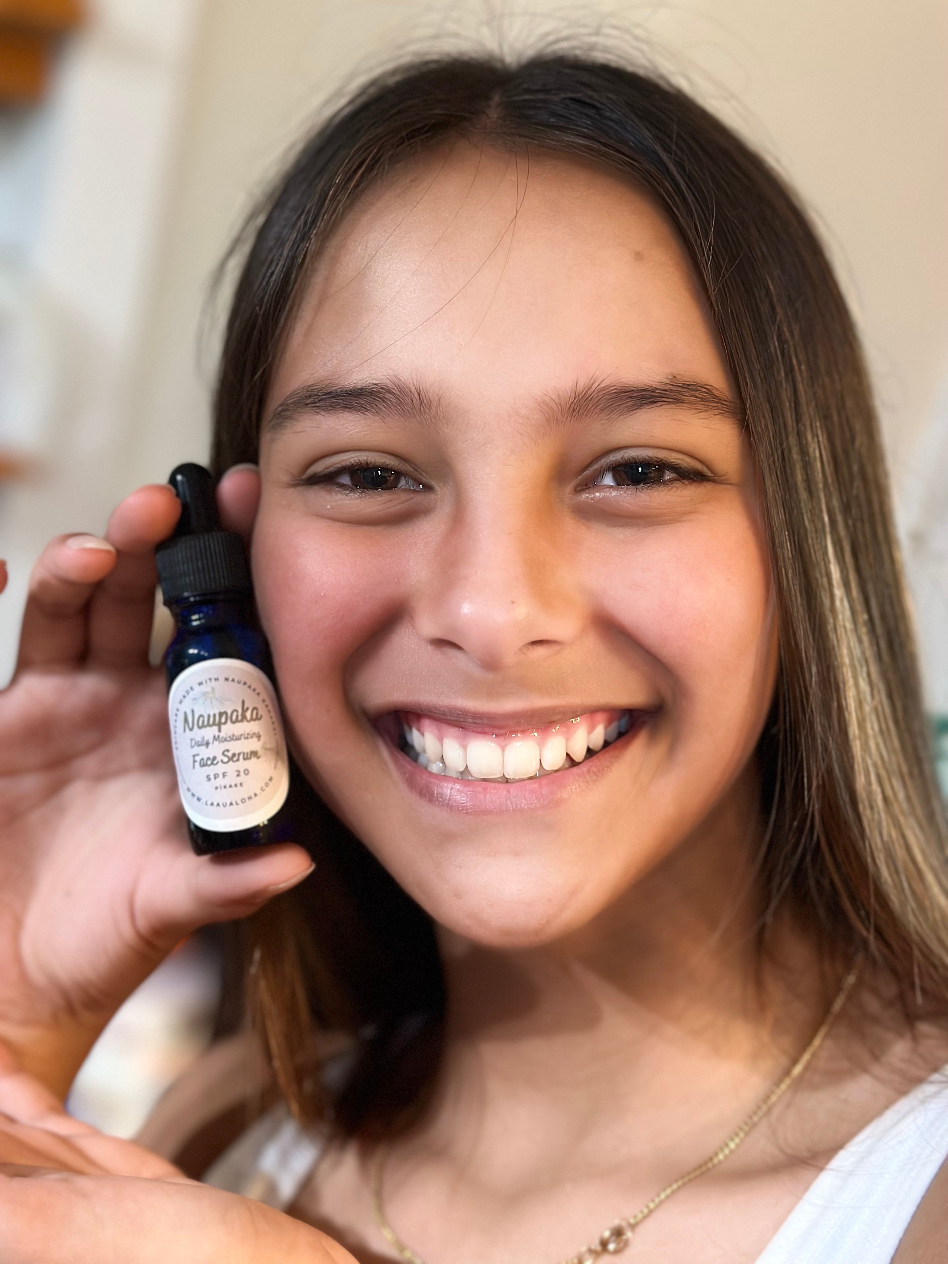 1/2 oz Naupaka Daily Moisturizing Face Serum